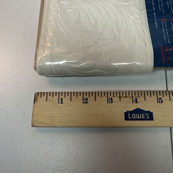 2 Super Fresco Paint N Hang Border Graham & Brown 5yds Leaf Design 4.5” 92779 - Picture 4 of 4